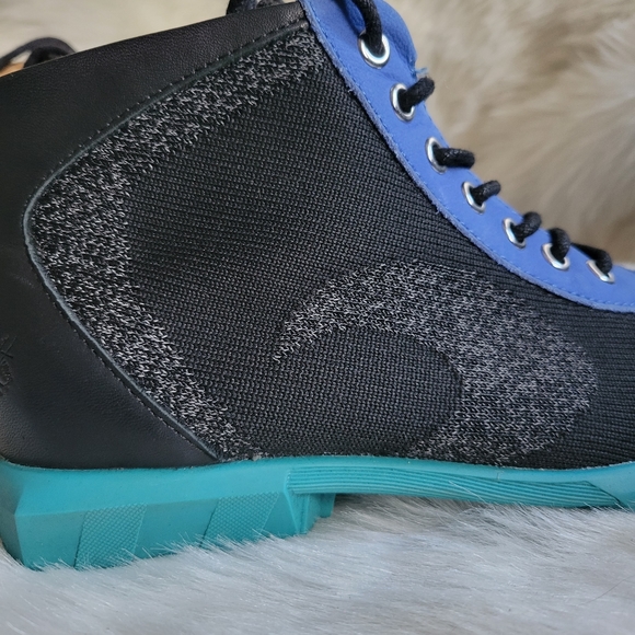 Fluevog nebula sporty boot SIZE 7 - Picture 8 of 14